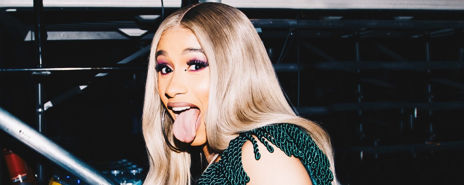 Cardi B est au coeur du premier hit viral (tousse, tousse) de la COVID-19